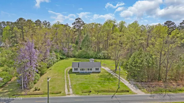 $215,000 | 140 Chinchilla Drive, Bayboro, NC 28515