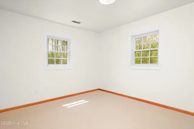 $220,000 | 140 Chinchilla Drive, Bayboro, NC 28515