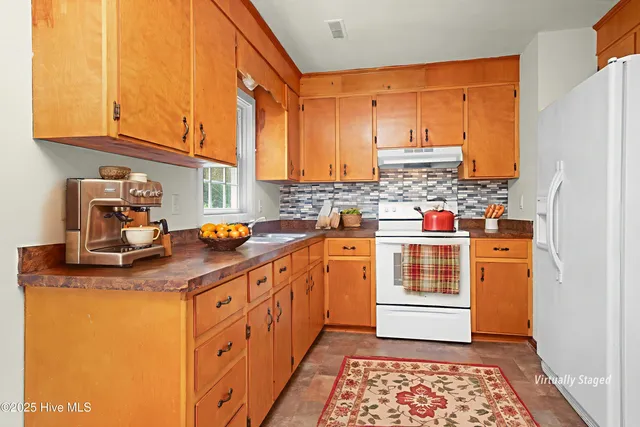 $220,000 | 140 Chinchilla Drive, Bayboro, NC 28515