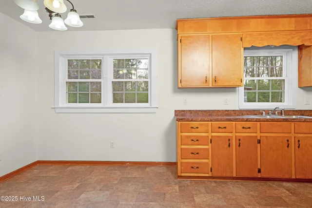 $220,000 | 140 Chinchilla Drive, Bayboro, NC 28515