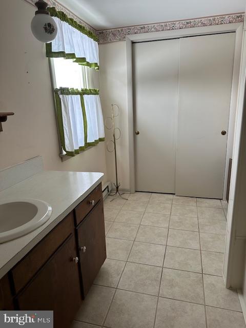 281 Mt Pleasant Road Hanover, PA 17331 - Photo 23 of 32 Primary Bath