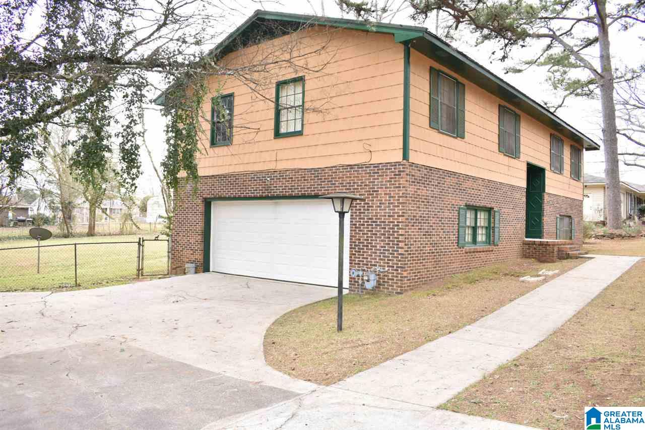 4124 Cloverdale Road Anniston, AL 36207 - Photo 1 of 29