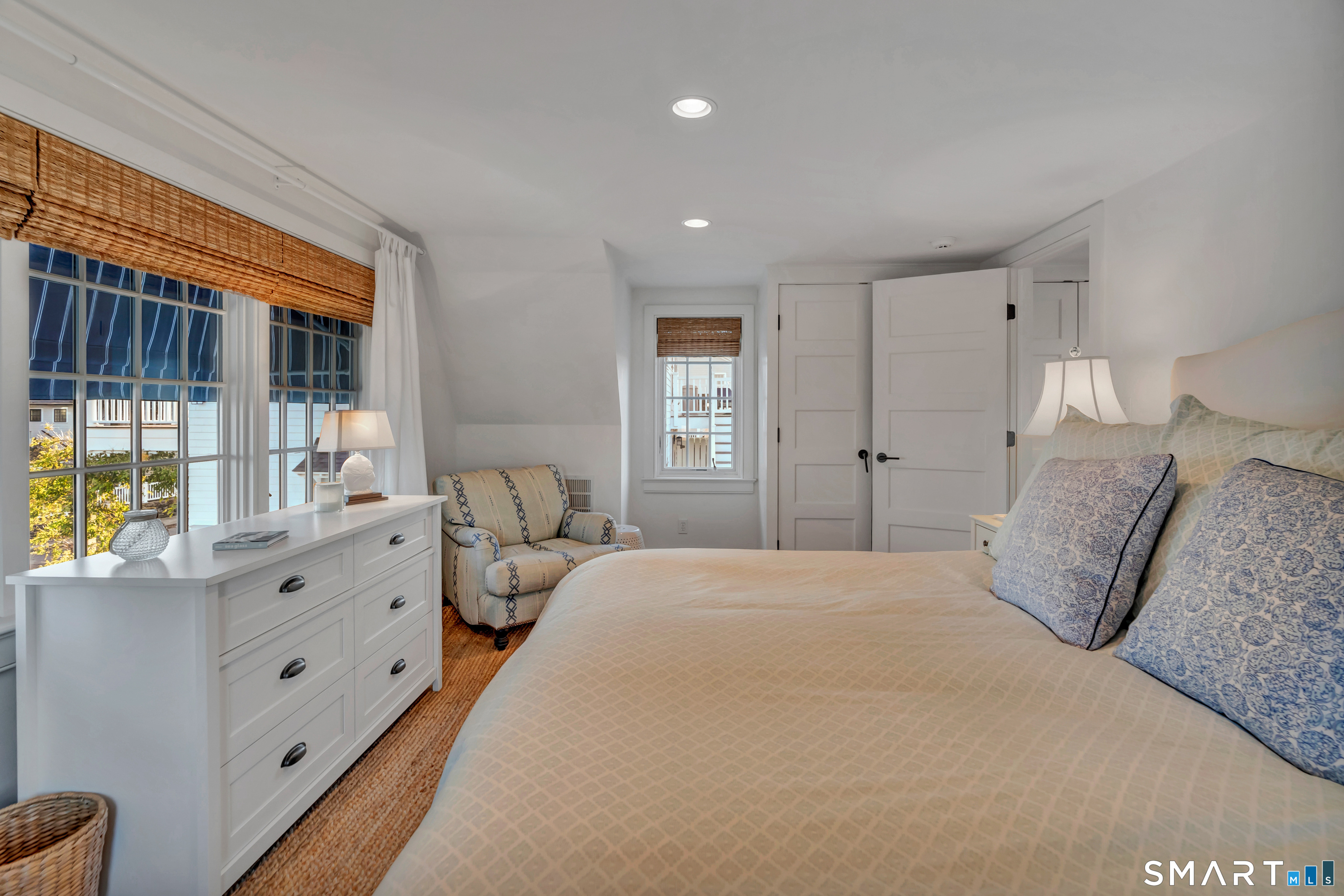 165 Middle Beach Road Madison, CT 06443 - Photo 10 of 14