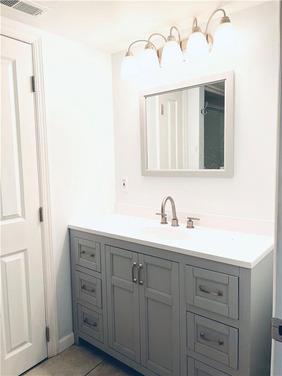 41 McMichael Road Carnegie, PA 15106 - Photo 10 of 19 Gallery Image 10