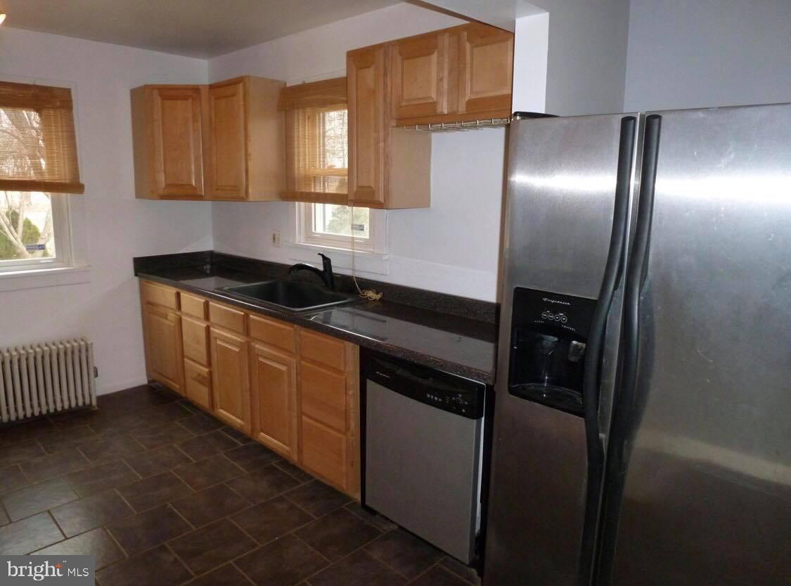 377 York Road Carlisle, PA 17013 - Photo 3 of 14 Gallery Image 3