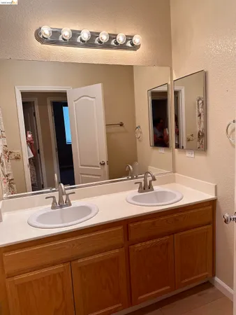 $3,100 | 227 Carter Place, Brentwood, CA 94513