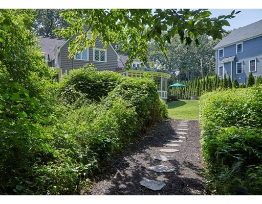 5 Fernway Winchester, MA 01890 - Photo 31 of 36