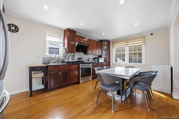 $1,338,888 | 32-03 Clearview Expressway | Bayside