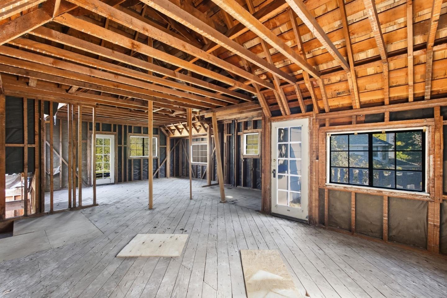 655 Embarcadero Road Palo Alto, CA 94301 - Photo 20 of 36 Gallery Image 20