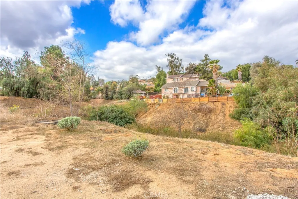 21 Judy Ann Drive Riverside, CA 92505 - Photo 15 of 20 a view of a yard with an trees