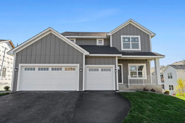$633,184 | 13430 Cadogan Way, Rosemount, MN 55068