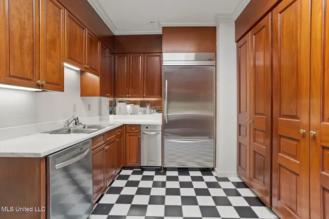 $550,000 | 1200 Meadowbrook Road, Unit 49, Jackson, MS 39206