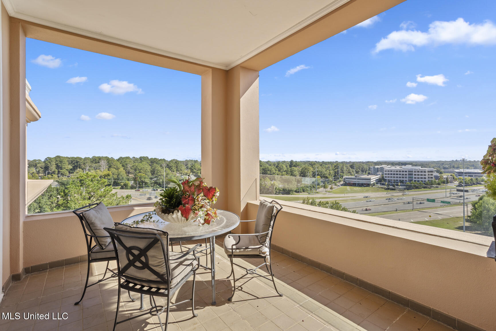 1200 Meadowbrook Road, Unit 49 Jackson, MS 39206 - Photo 33 of 40 49 Barrington-32