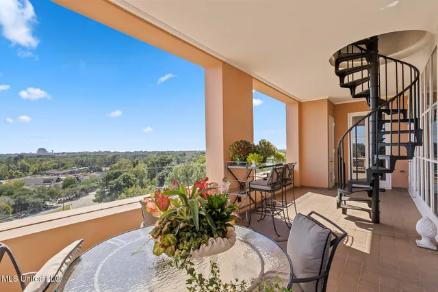 $550,000 | 1200 Meadowbrook Road, Unit 49, Jackson, MS 39206