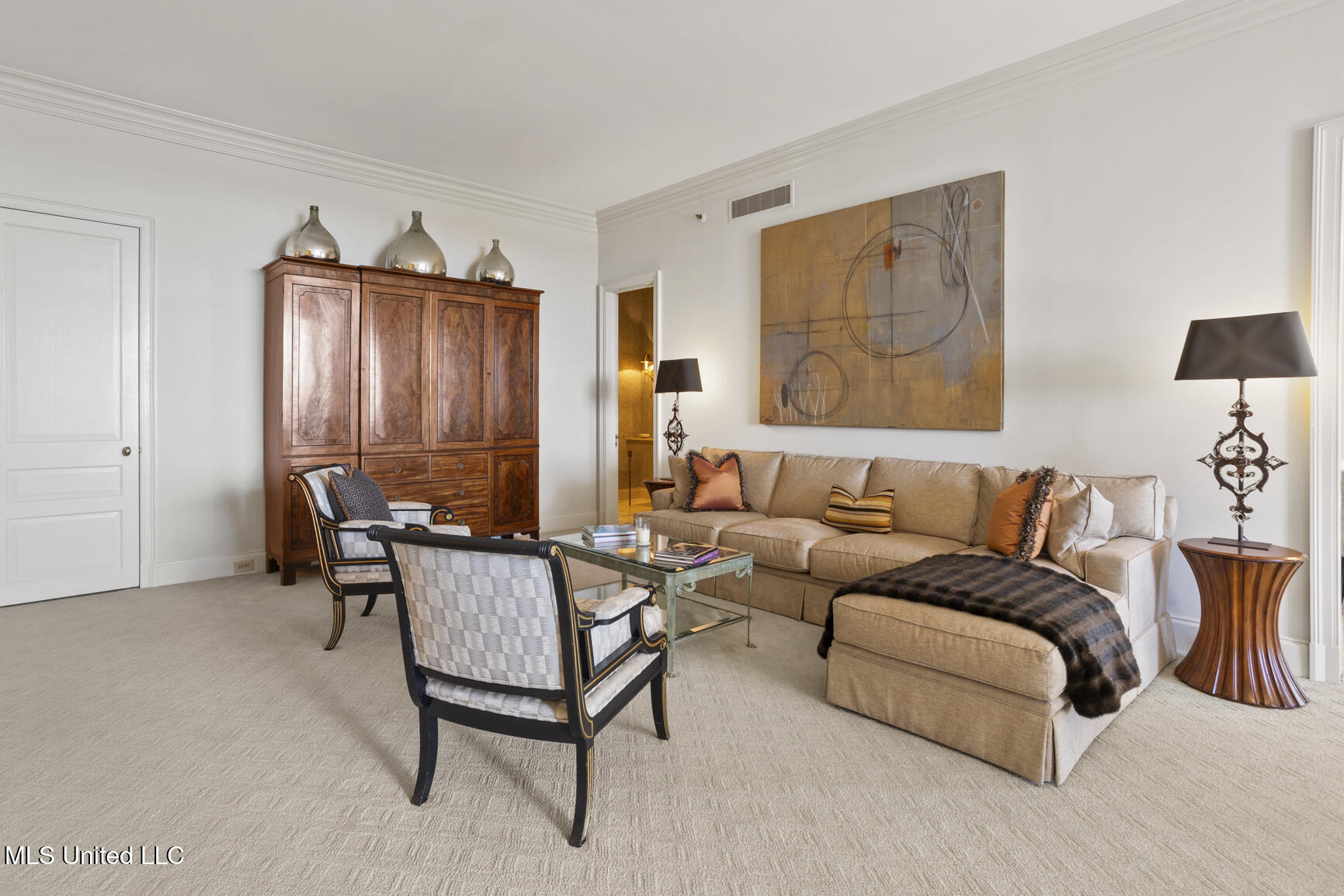 1200 Meadowbrook Road, Unit 49 Jackson, MS 39206 - Photo 4 of 40 49 Barrington-3