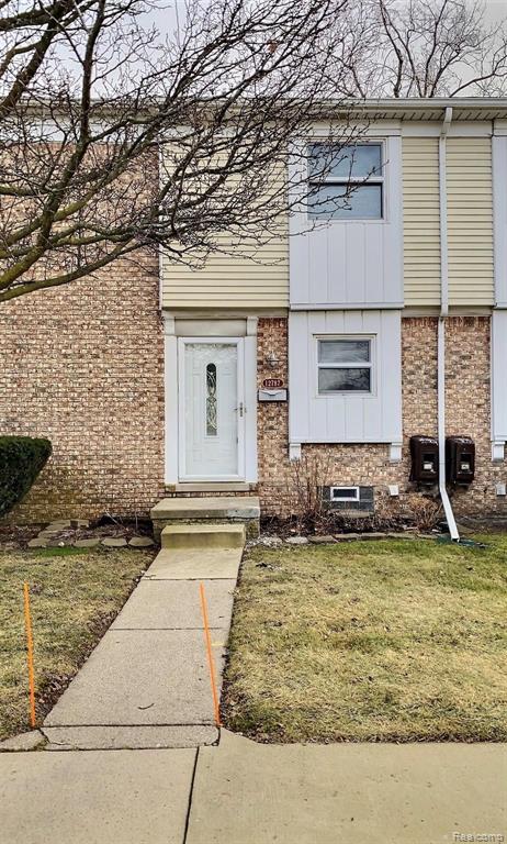 12787 Ronda Drive Southgate, MI 48195 - Photo 1 of 27
