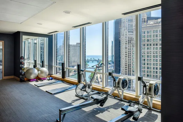 $12,500 | 401 North Wabash Avenue, Unit 56A, Chicago, IL 60611