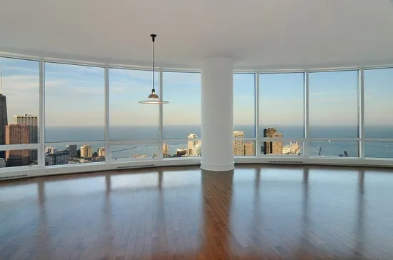$12,500 | 401 North Wabash Avenue, Unit 56A, Chicago, IL 60611