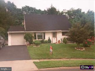 44 Towpath Road Levittown, PA 19056 - Photo 1 of 1
