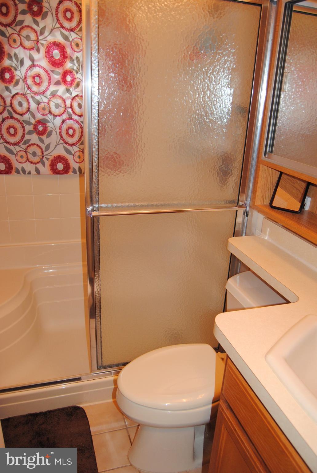 30 Bittersweet Road Levittown, PA 19057 - Photo 14 of 32 Gallery Image 14