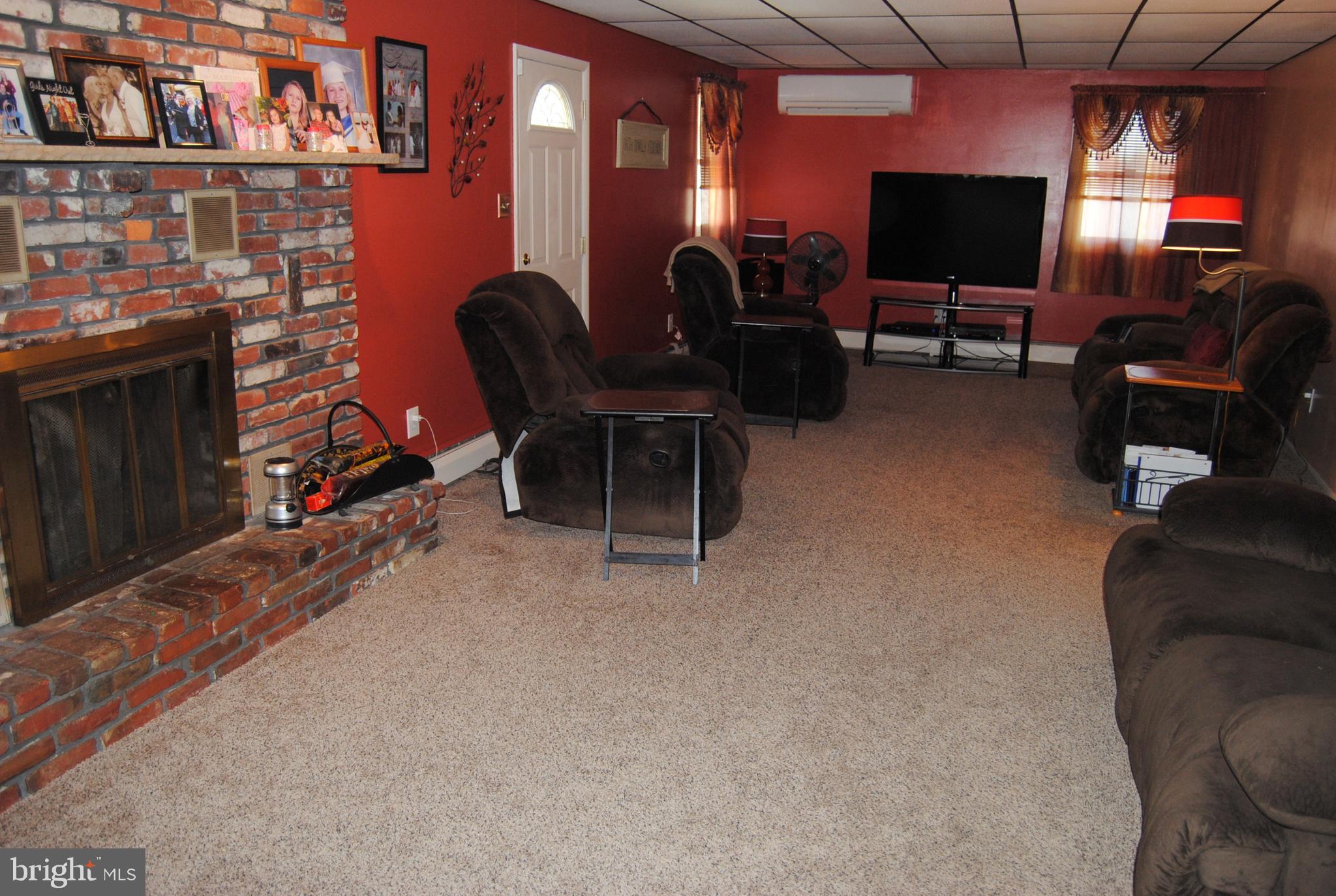 30 Bittersweet Road Levittown, PA 19057 - Photo 7 of 32 Gallery Image 7