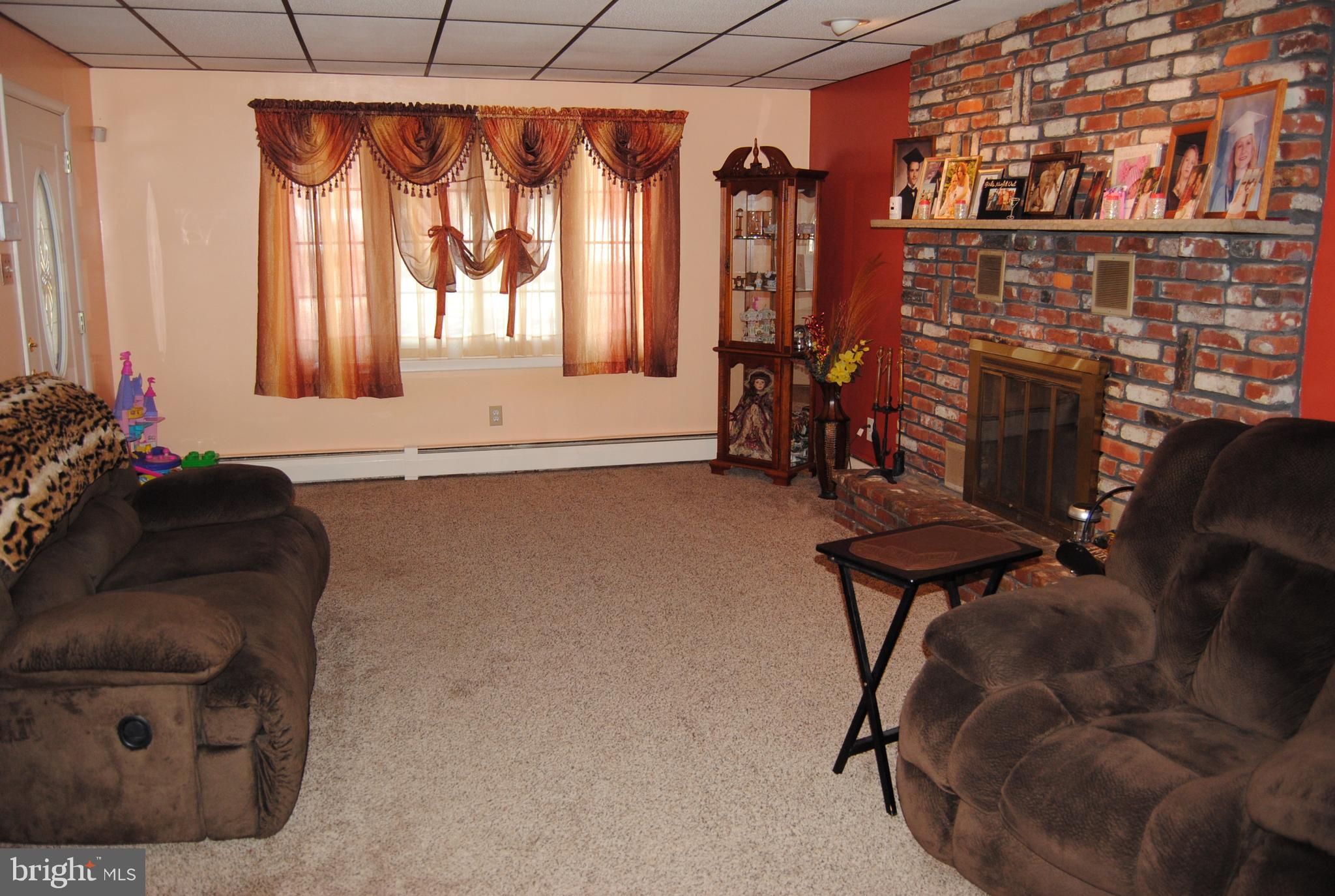 30 Bittersweet Road Levittown, PA 19057 - Photo 10 of 32 Gallery Image 10