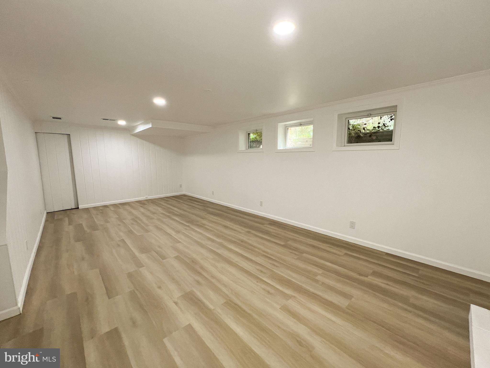 10001 Woodhill Road Bethesda, MD 20817 - Photo 28 of 30 Basement Rec Room