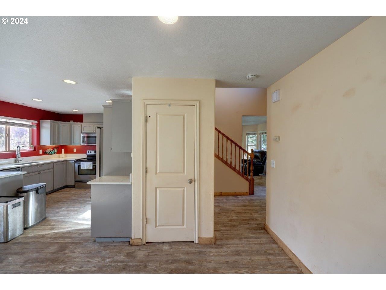 92520 State Champ Road Astoria, OR 97103 - Photo 11 of 40 Gallery Image 11