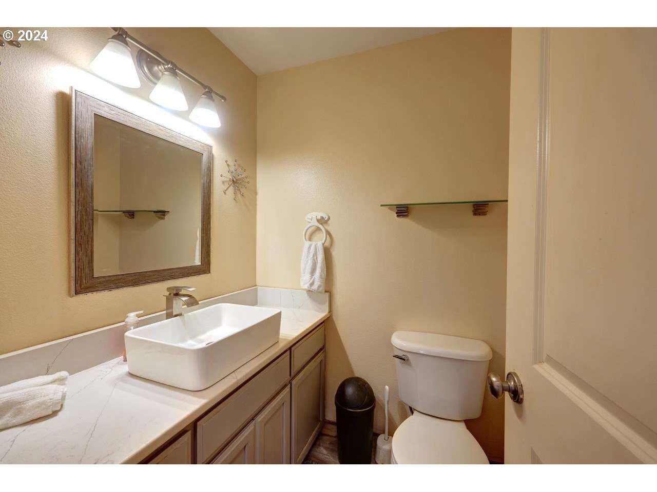 92520 State Champ Road Astoria, OR 97103 - Photo 12 of 40 Gallery Image 12
