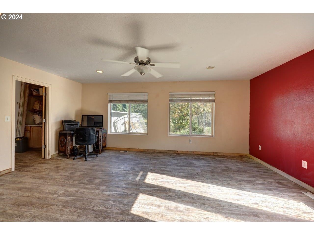 92520 State Champ Road Astoria, OR 97103 - Photo 9 of 40 Gallery Image 9