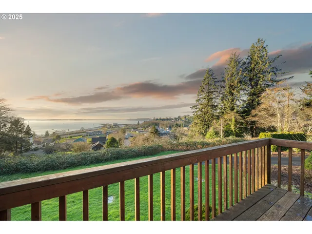 $530,000 | 9215 6th Street, Bay City, OR 97107