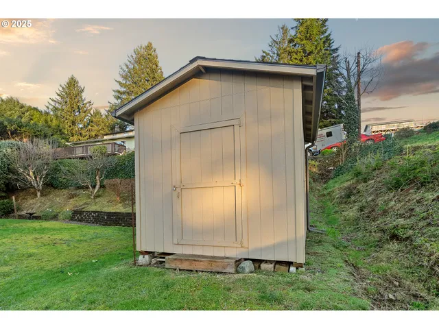 $530,000 | 9215 6th Street, Bay City, OR 97107