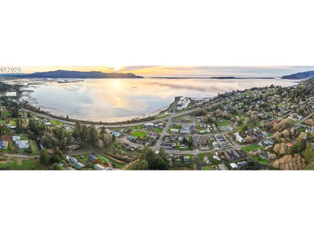 $530,000 | 9215 6th Street, Bay City, OR 97107