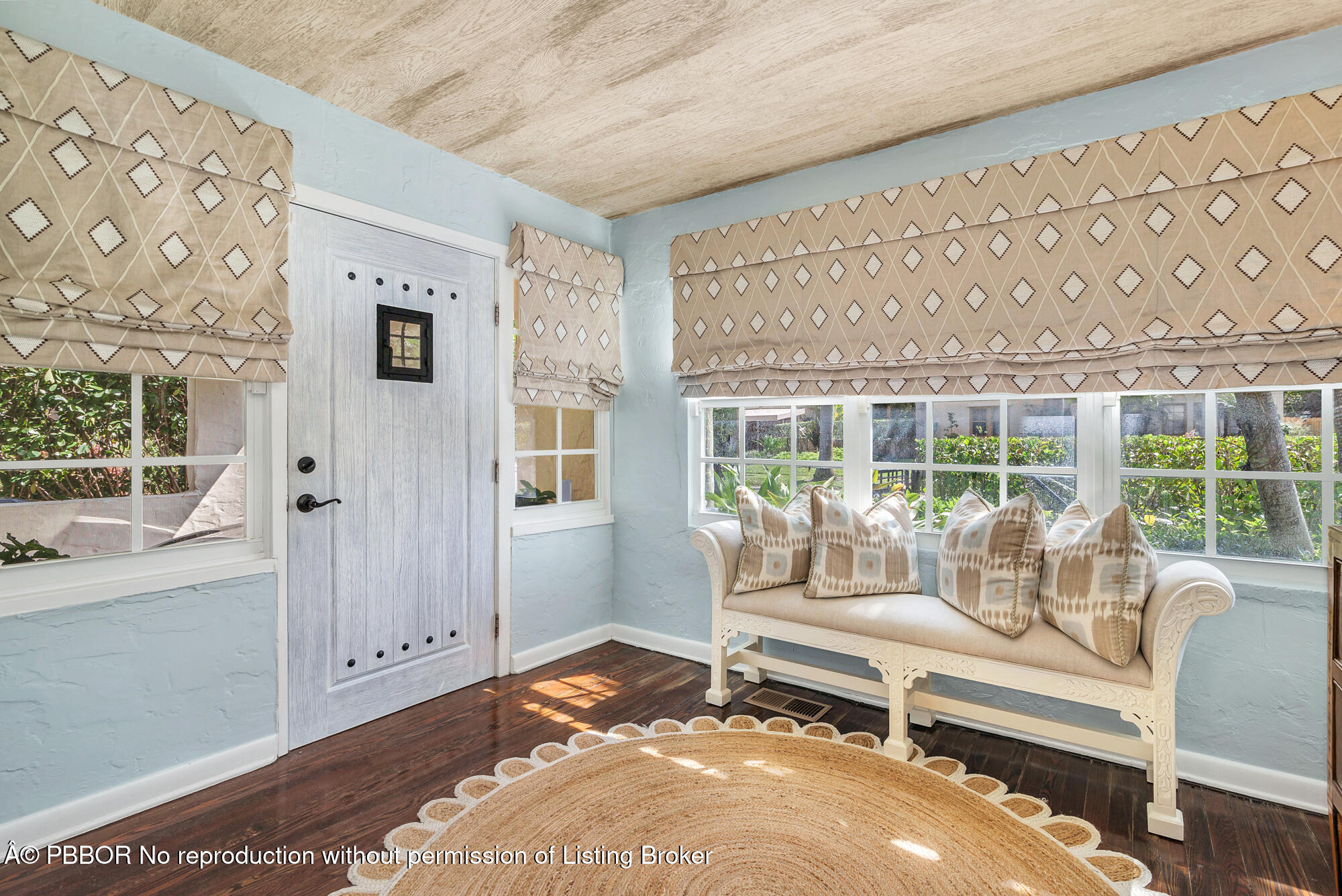 3213 Vincent Road West Palm Beach, FL 33405 - Photo 3 of 23 low-5