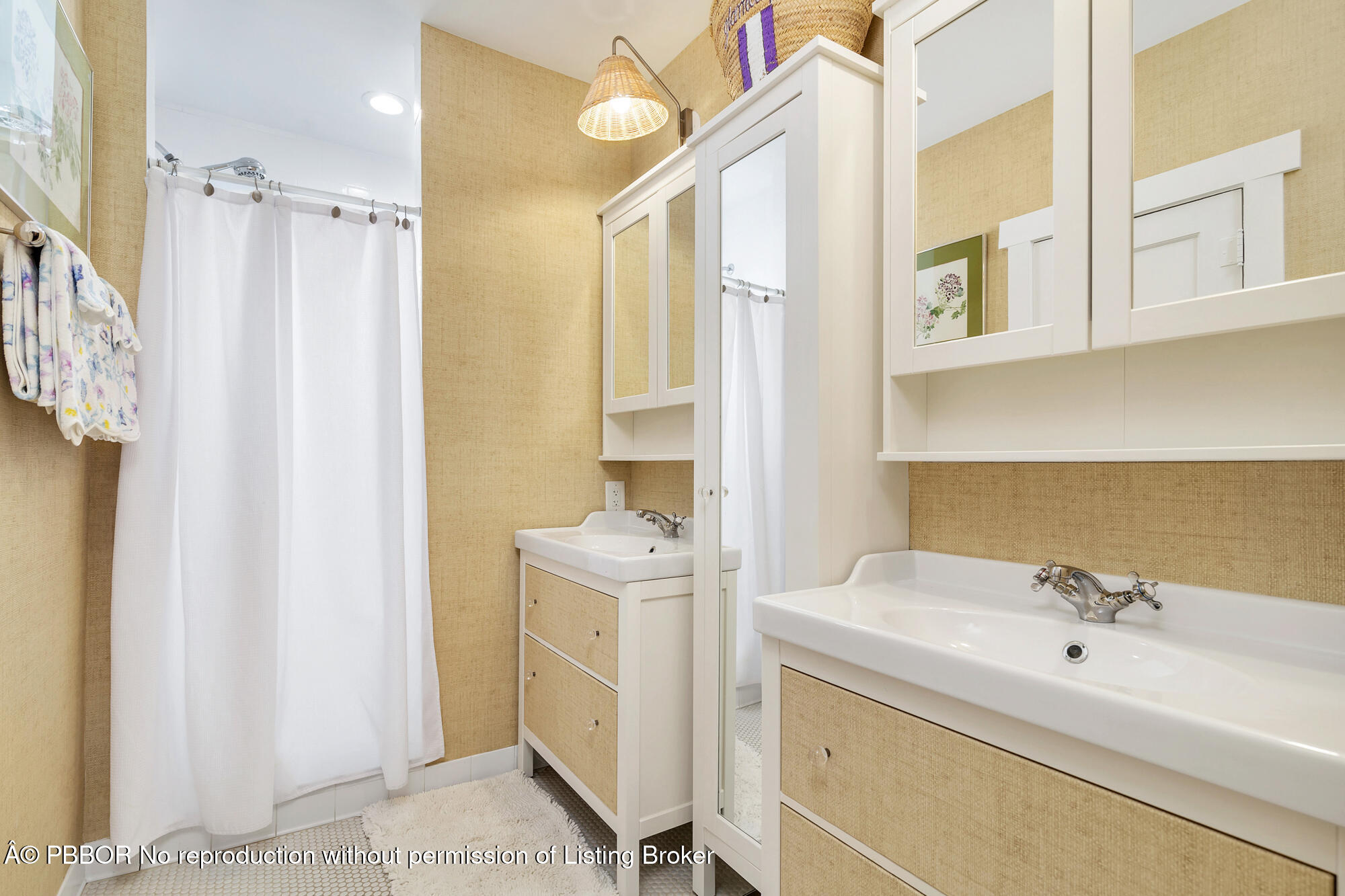 3213 Vincent Road West Palm Beach, FL 33405 - Photo 10 of 23 low-12