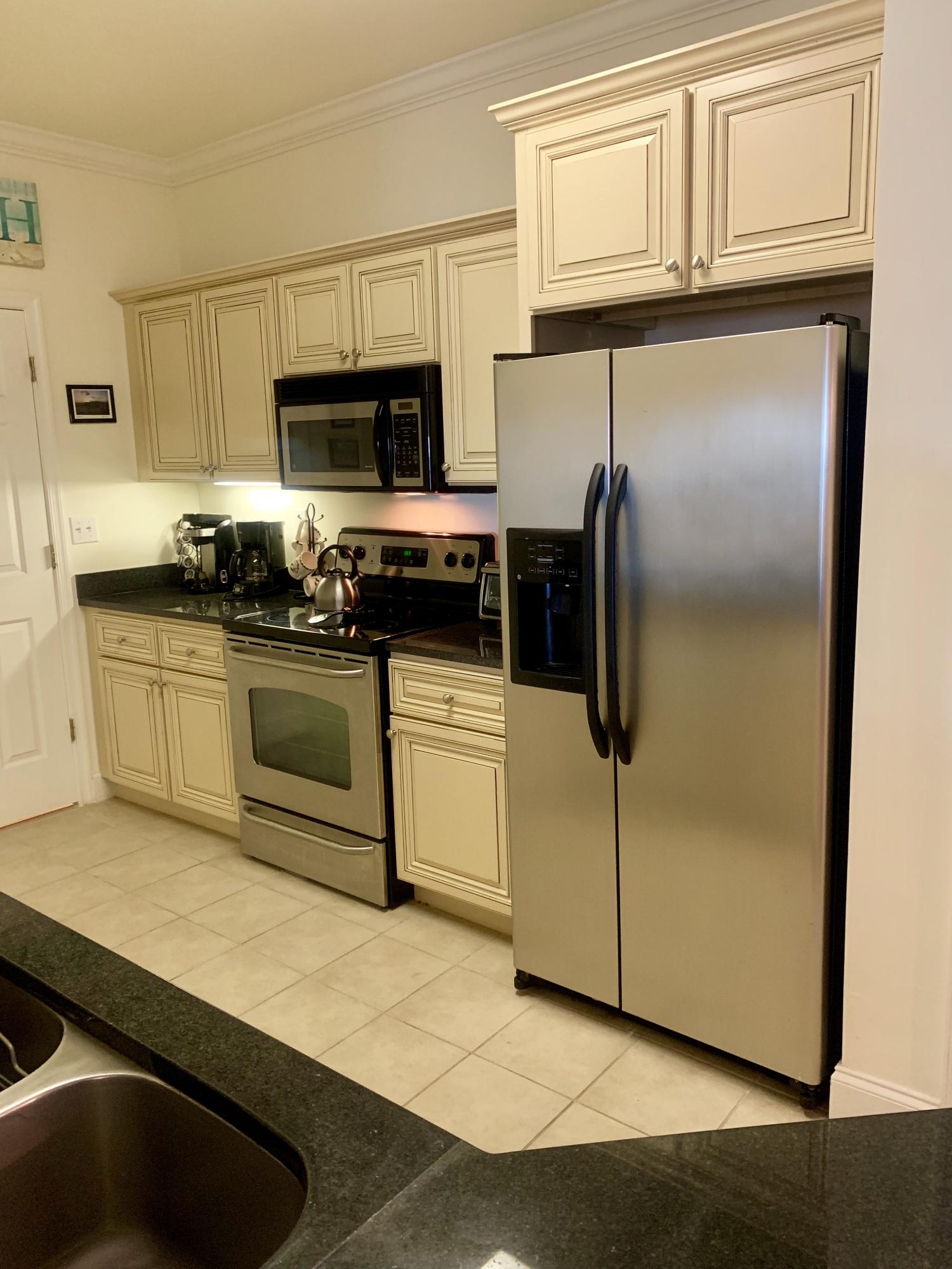 1984 Folly Road, Unit B206 Charleston, SC 29412 - Photo 13 of 39 fullsizeoutput_5c61