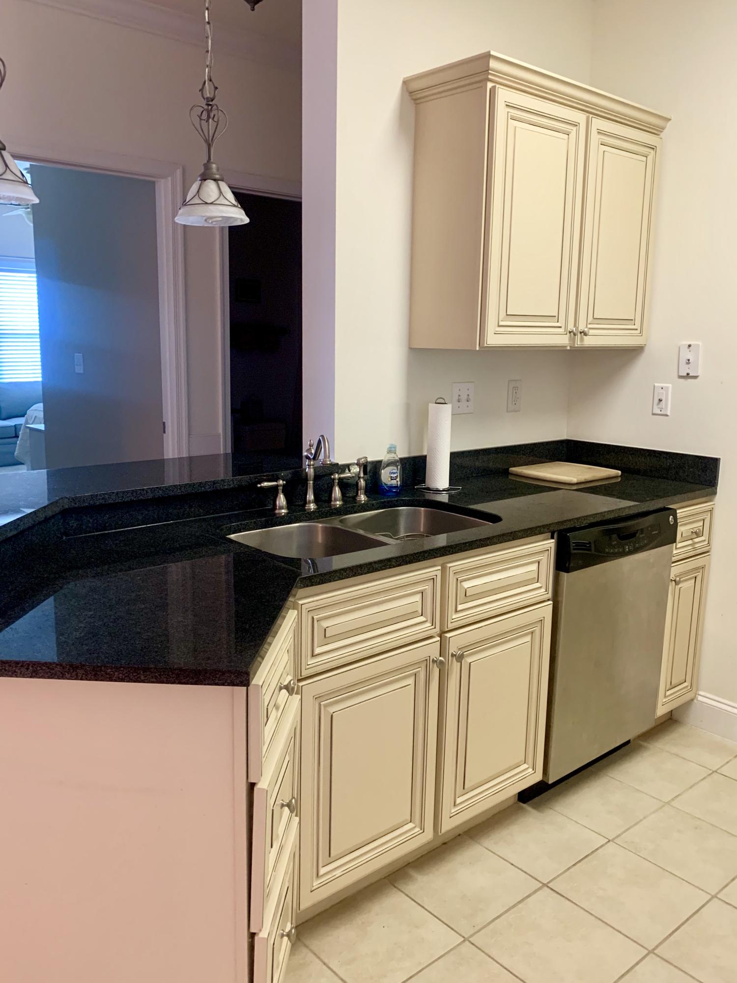 1984 Folly Road, Unit B206 Charleston, SC 29412 - Photo 14 of 39 fullsizeoutput_5c53