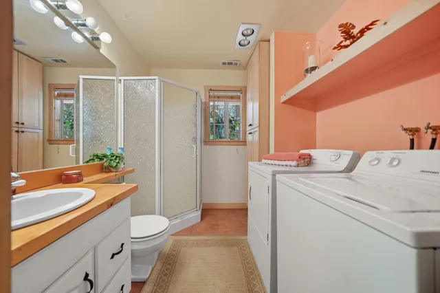 a view of outdoor space yard deck patio and dining area