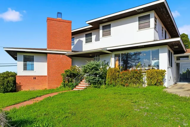 $699,999 | 2 El Camino Real, Vallejo, CA 94590