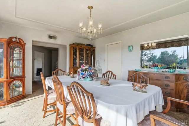 $699,999 | 2 El Camino Real, Vallejo, CA 94590