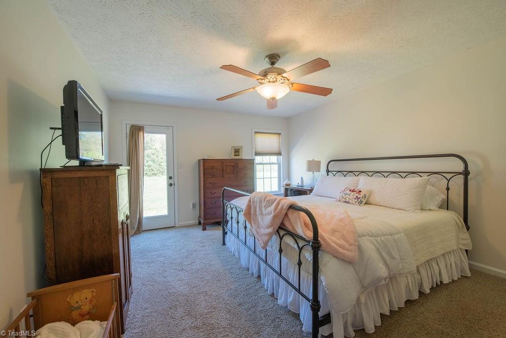 366 Hege Road Lexington, NC 27295 - Photo 14 of 29 Gallery Image 14