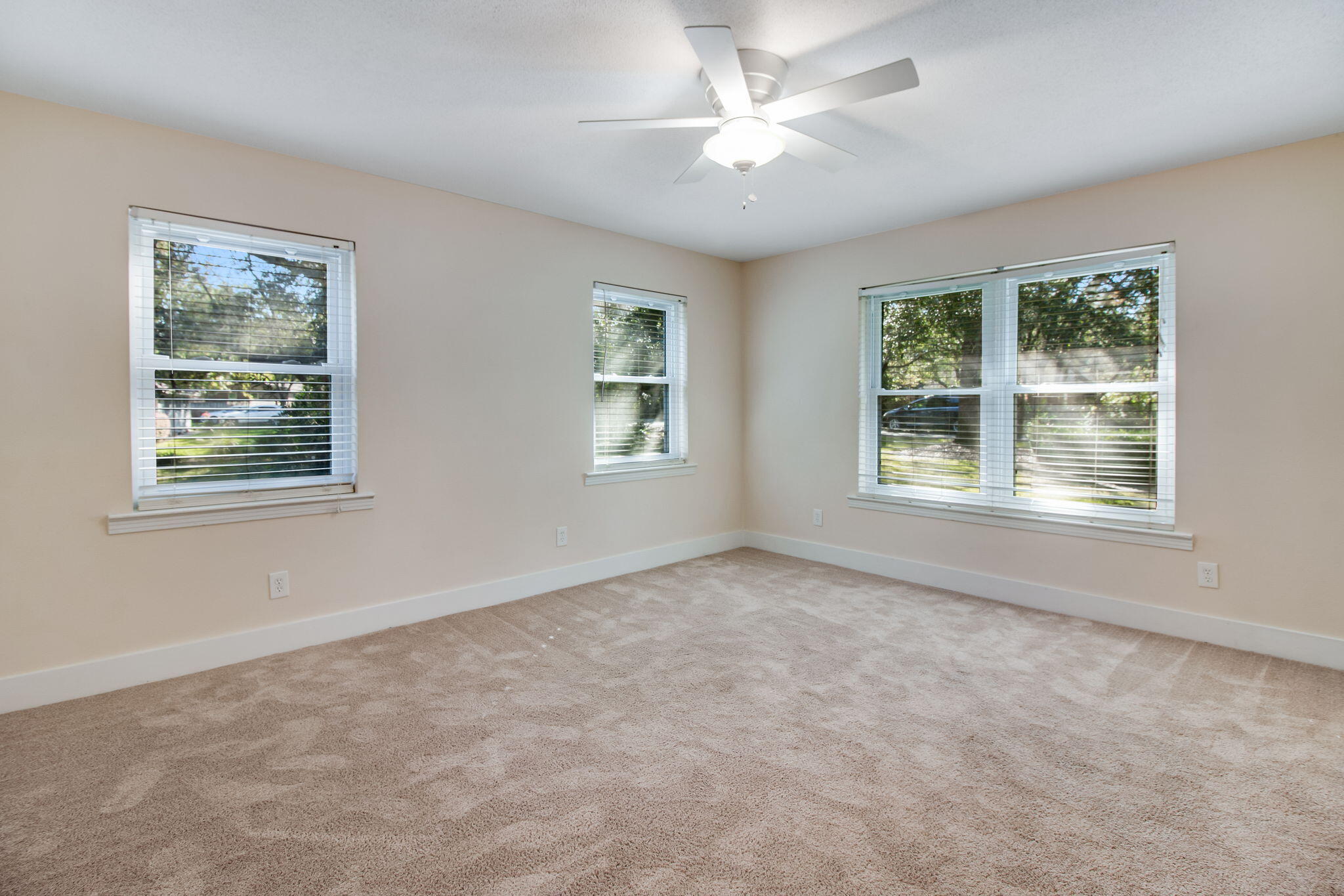 701 Planet Drive Destin, FL 32541 - Photo 18 of 25 a view of an empty room with a window