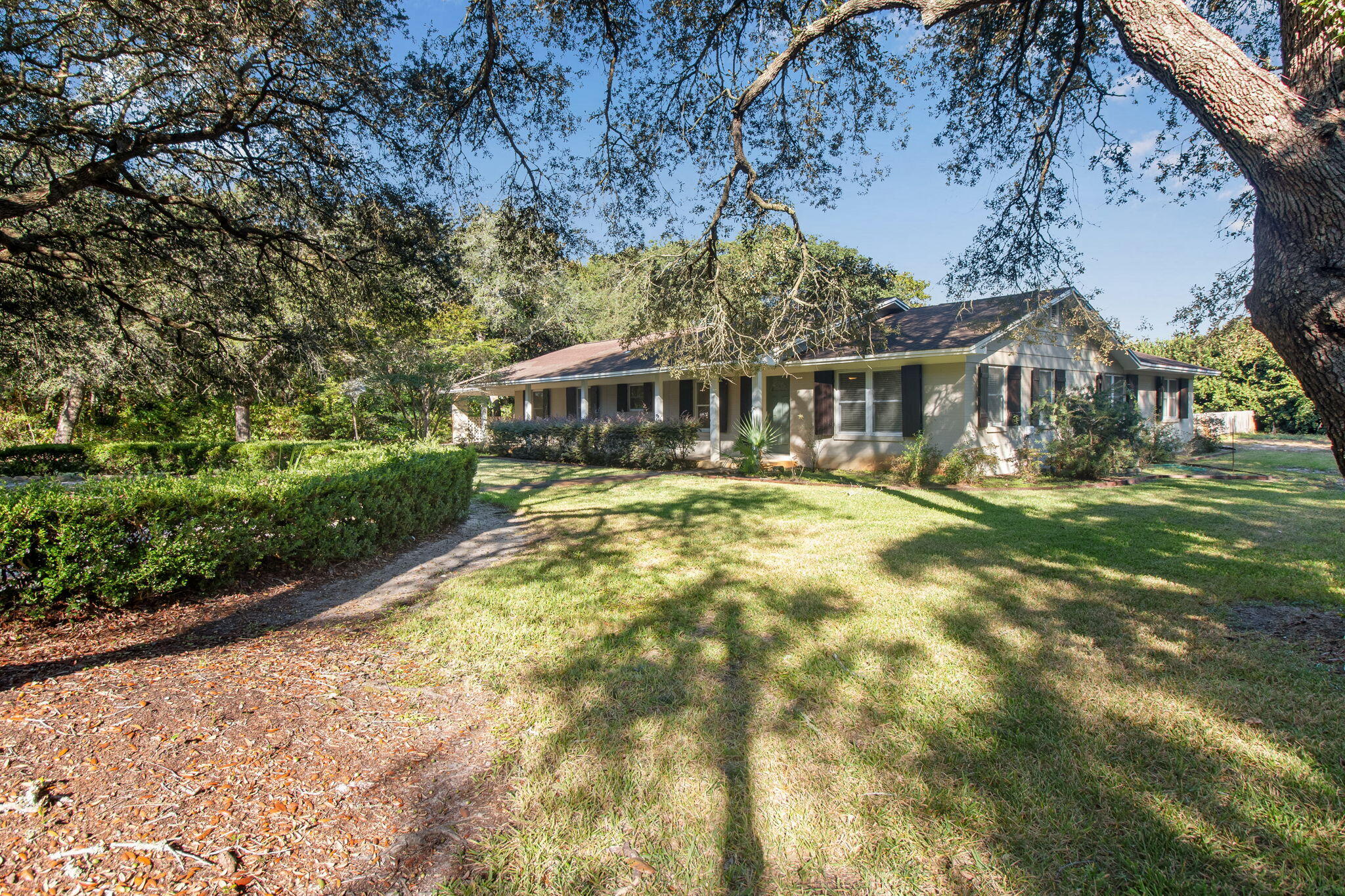 701 Planet Drive Destin, FL 32541 - Photo 4 of 25 a view of swimming pool with outdoor seating
