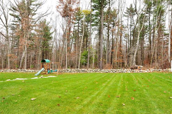 35 Ridgewood Street Ashland, MA 01721 - Photo 12 of 15