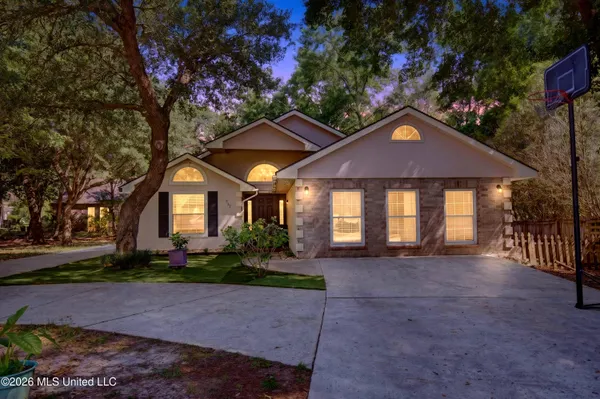 $315,000 | 952 Kalikimaka Place, Diamondhead, MS 39525