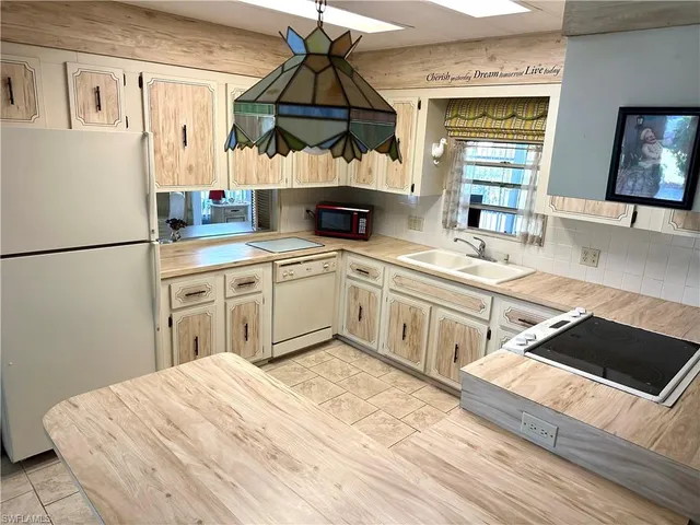 $185,000 | 26212 Colony Road, Bonita Springs, FL 34135