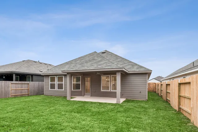 $324,990 | 973 Garden Path Drive, Willis, TX 77378