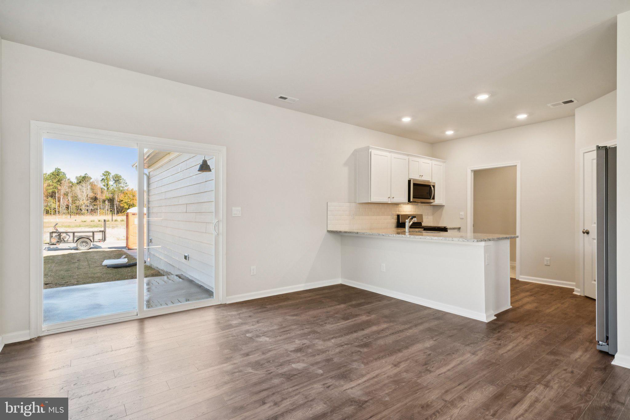 6289 Sterling Way Ruther Glen, VA 22546 - Photo 12 of 31