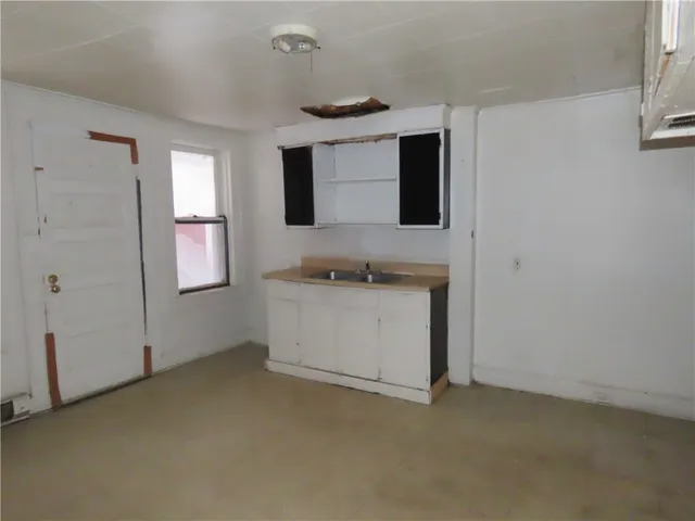 $96,000 | 1807 Lodi Street, Syracuse, NY 13208