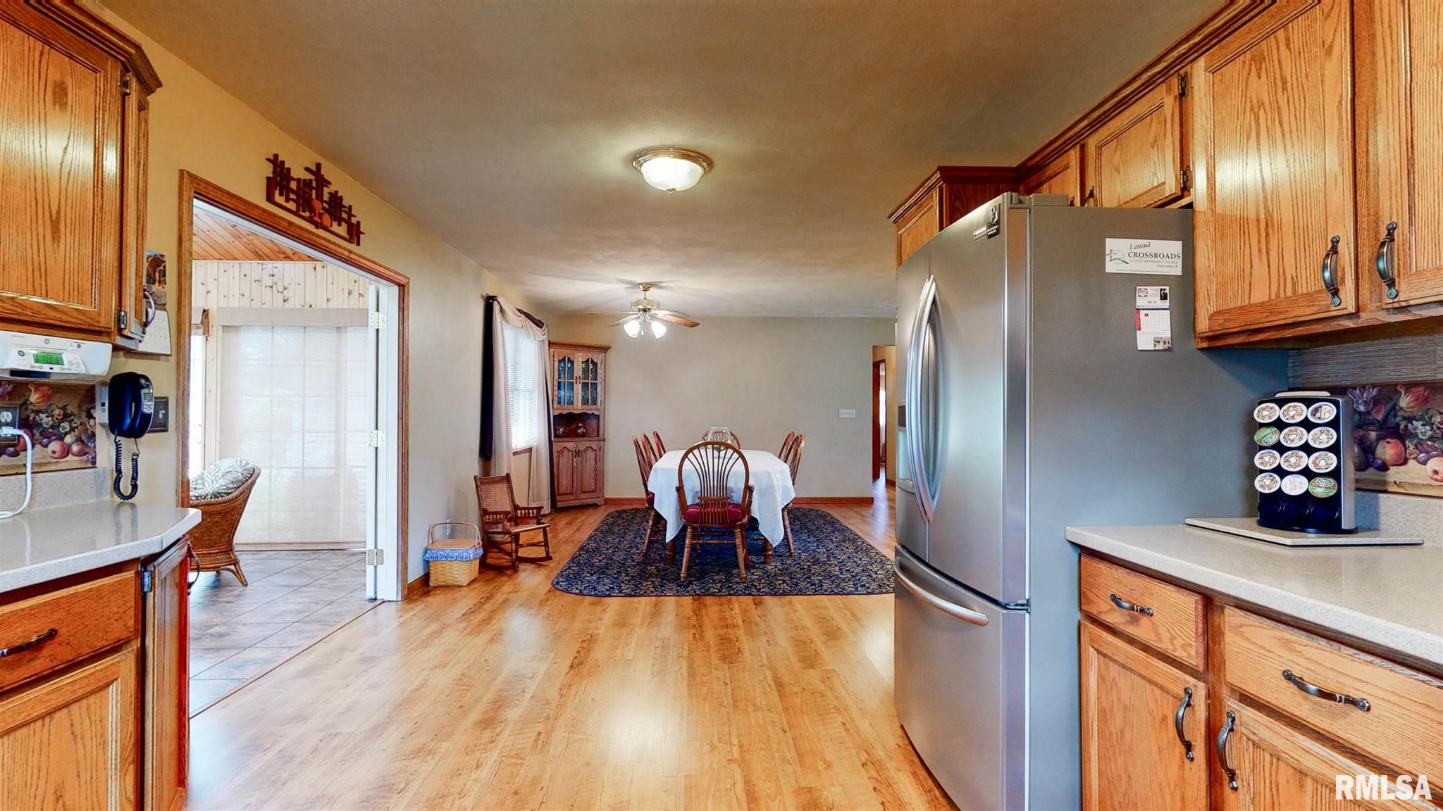 1010 Westgate Road Washington, IL 61571 - Photo 16 of 33 Gallery Image 16